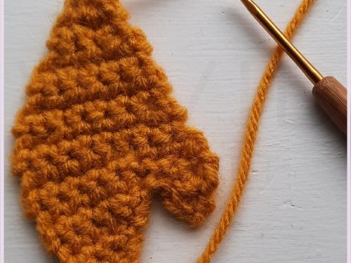crochet starfleet insignia